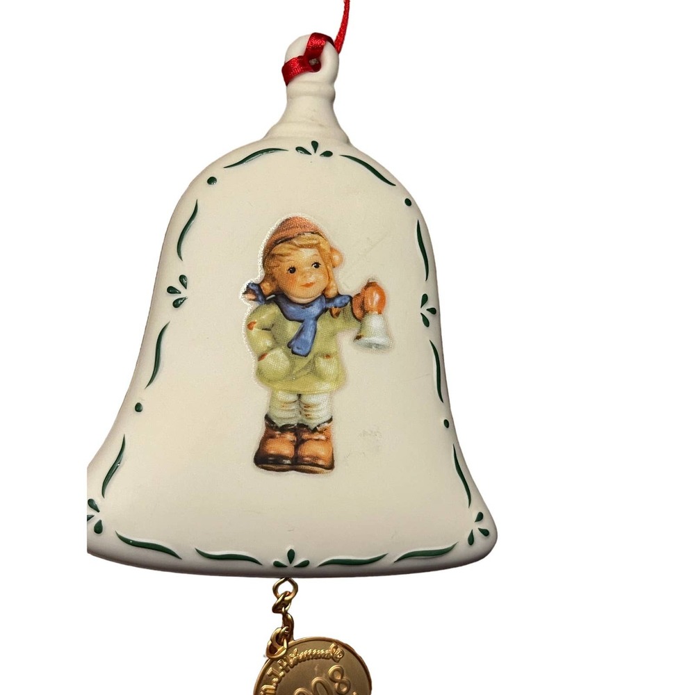 M I Hummel Annual Ornament- Flying Angel (2008, no box)